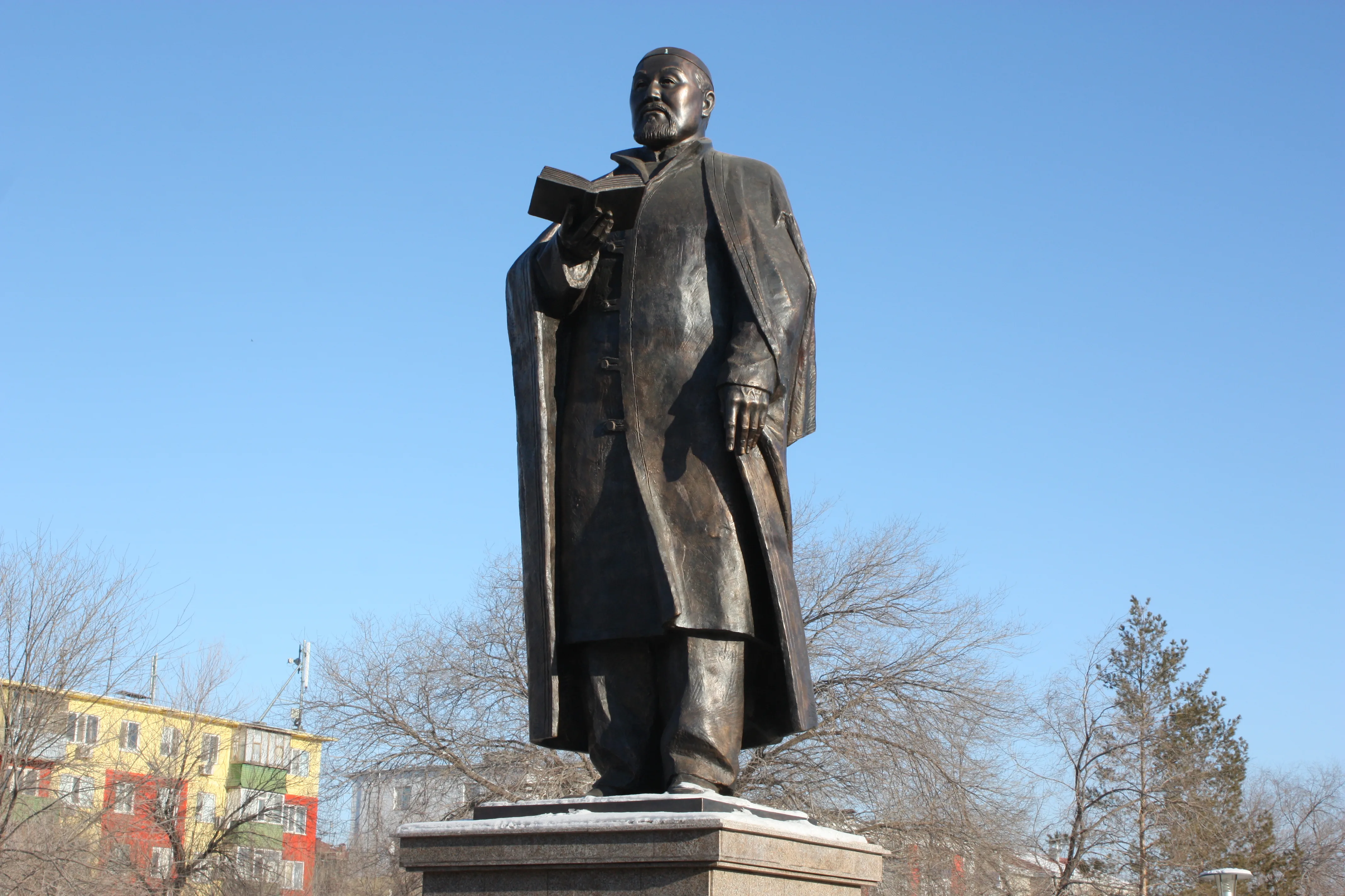 Абай Құнанбайұлының ескерткіші