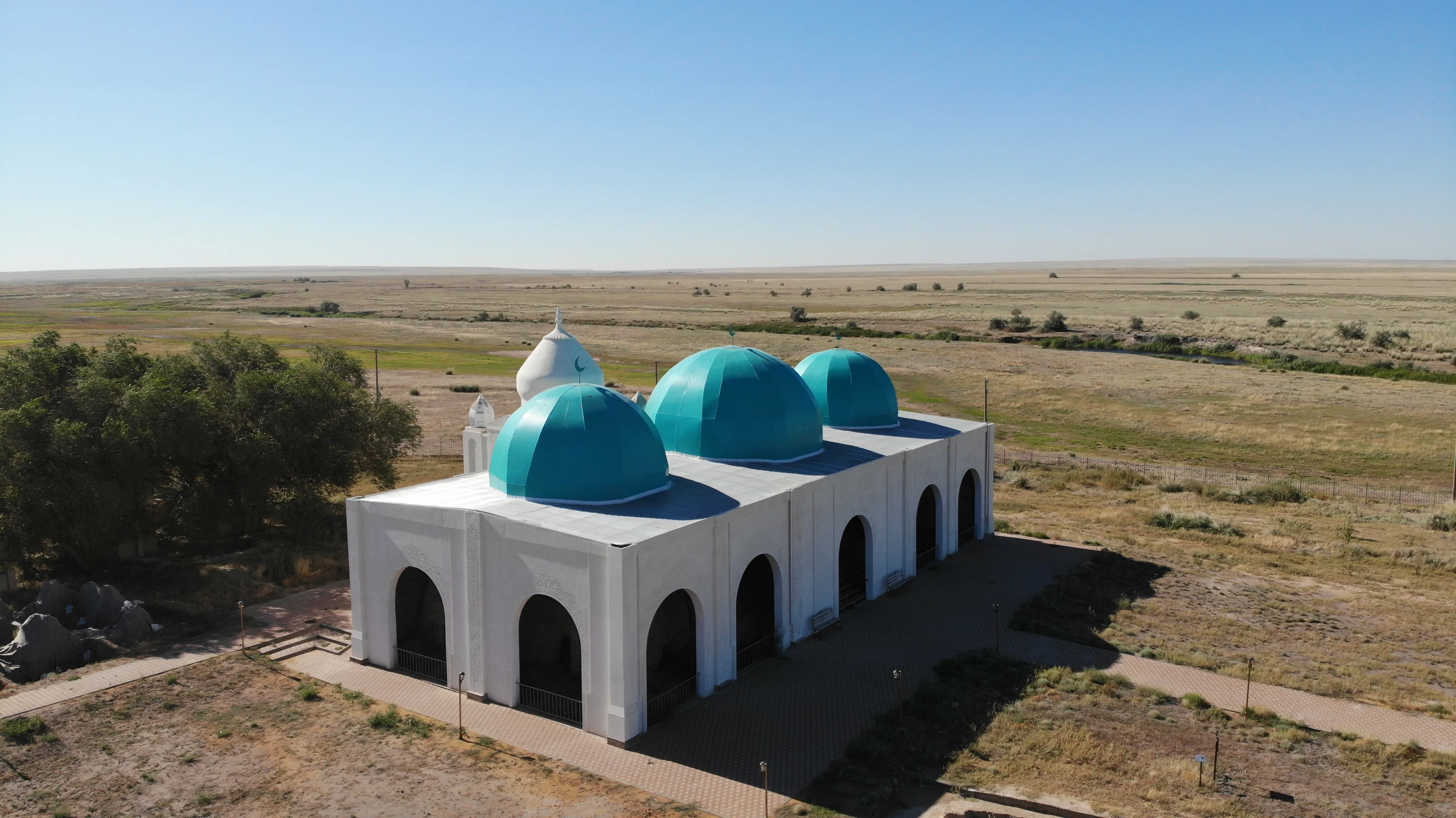 "Хазірет Досжан ишан" мемориалдық кешені